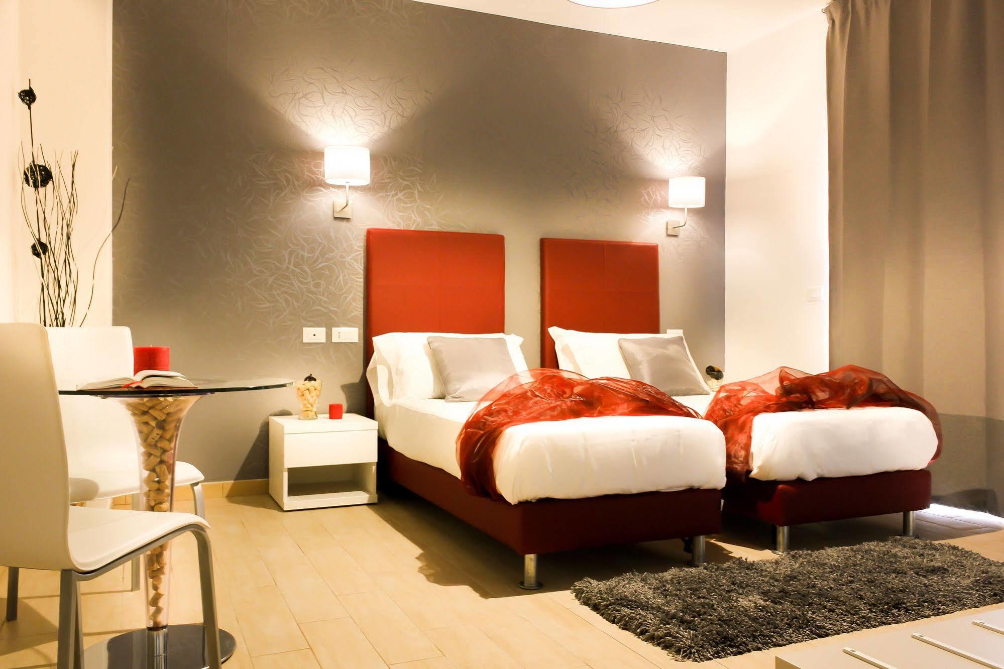 Hotel Rossovino Côme Esterno foto